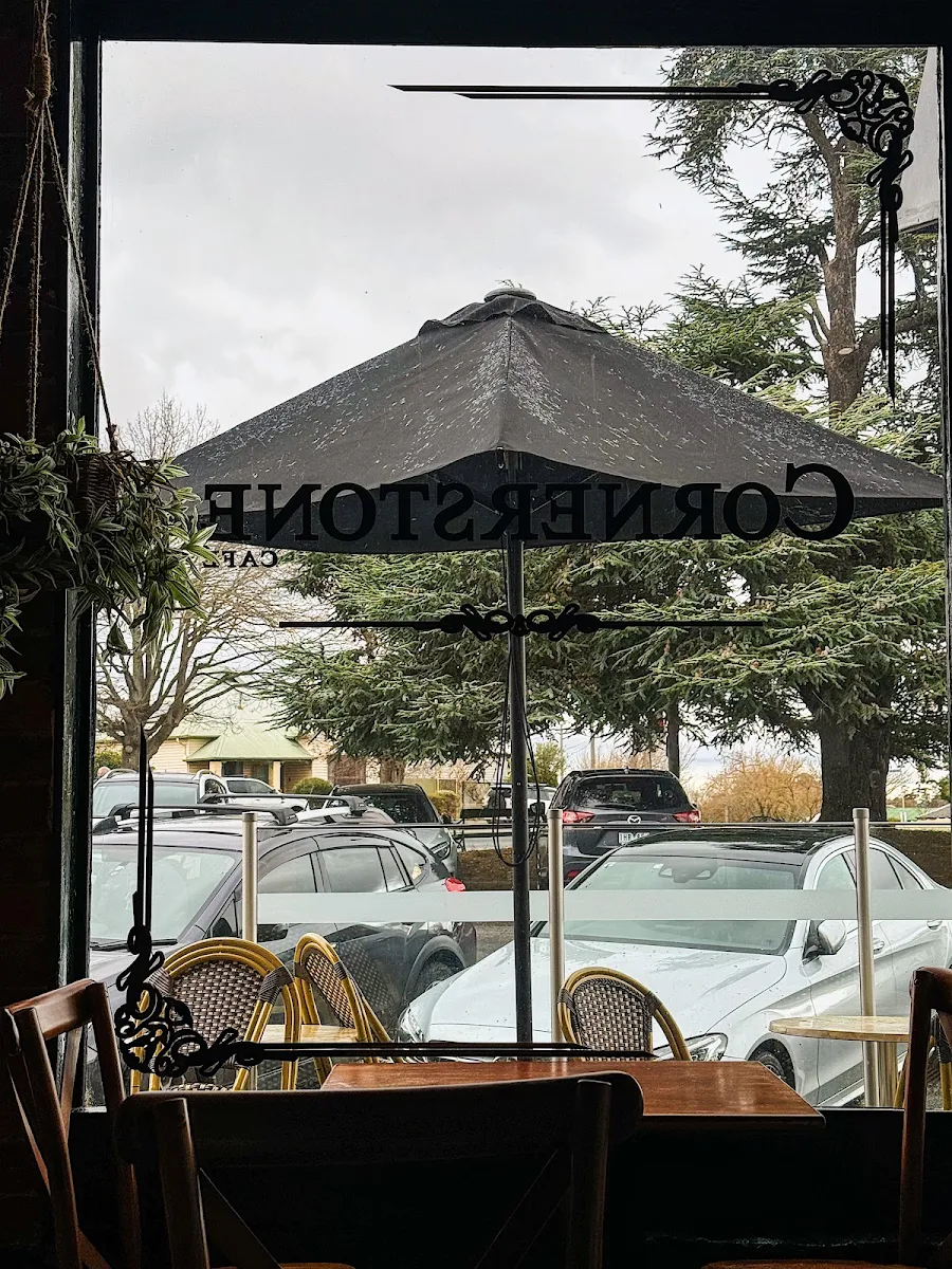 Vibe, Cornerstone Cafe