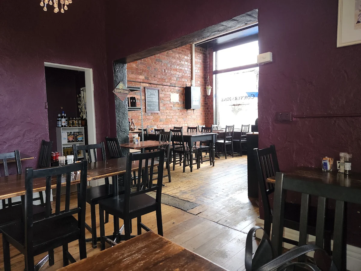 Vibe, Cornerstone Cafe