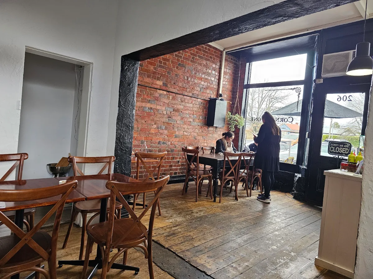Vibe, Cornerstone Cafe
