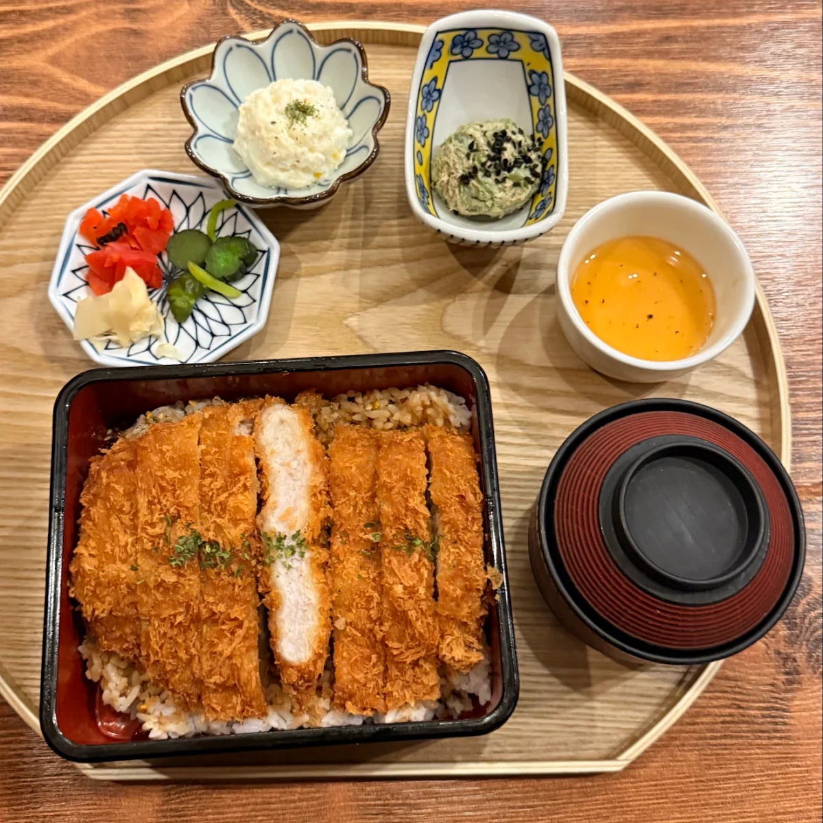 Food & drink, Hakoya Izakaya