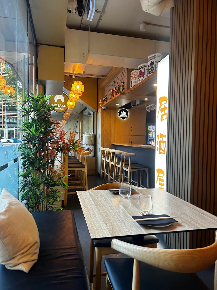 Vibe, Hakoya Izakaya