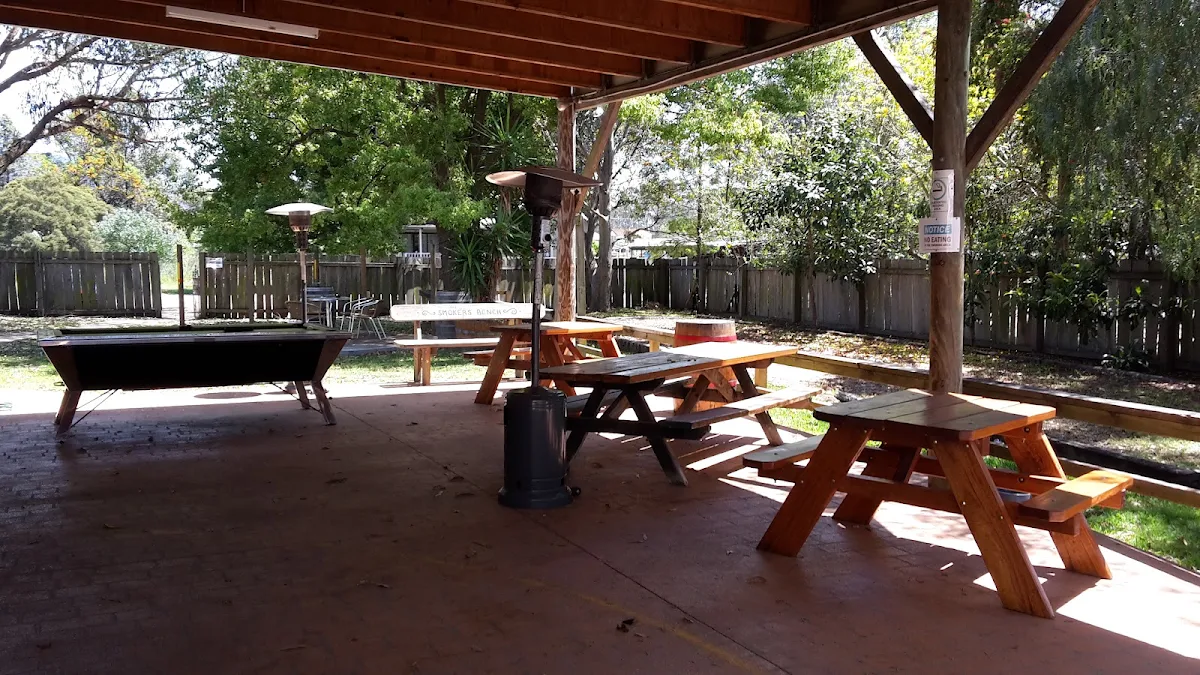 Vibe, Bellbird Hotel