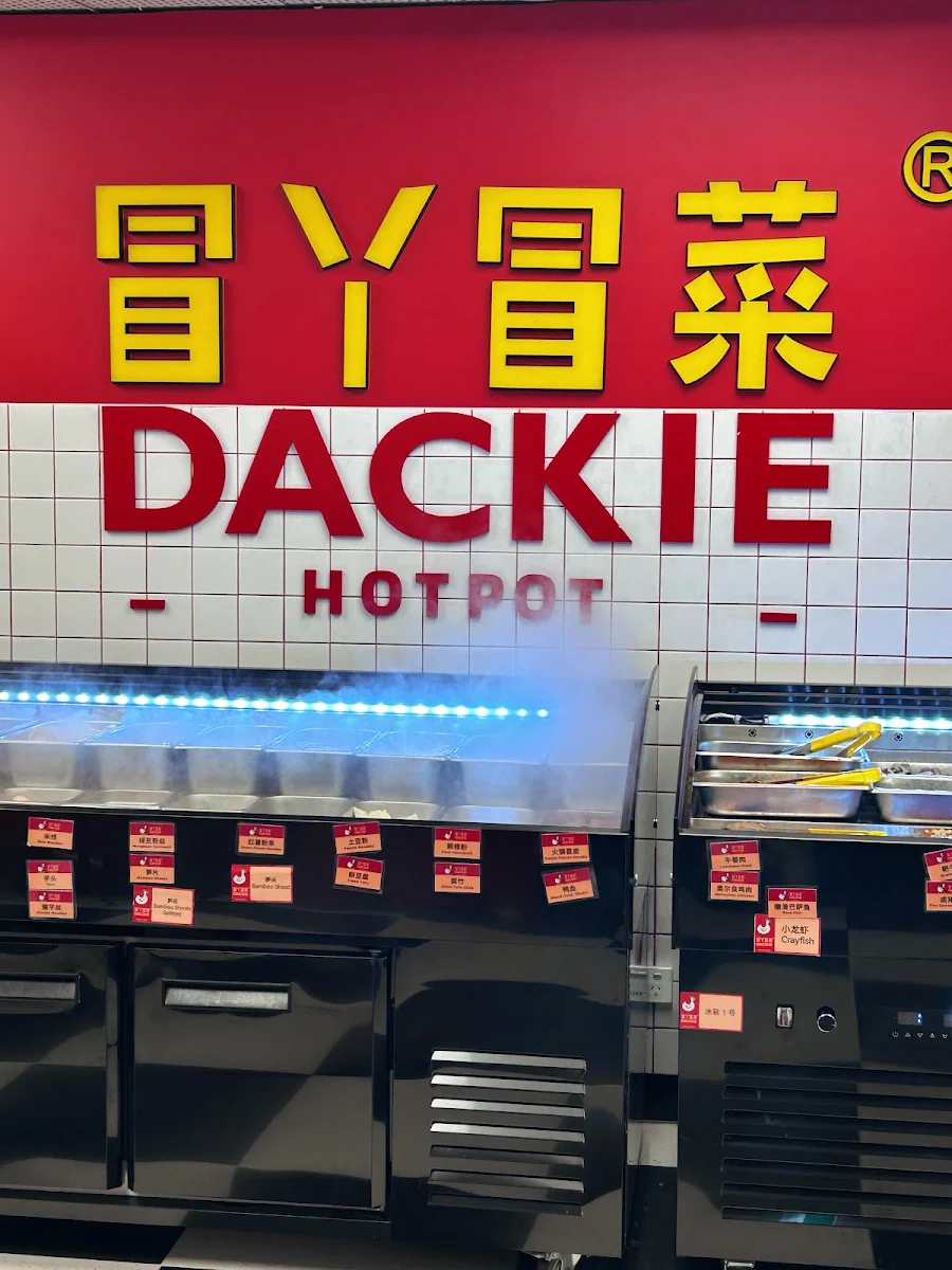 Menu, Dackie Maolatang