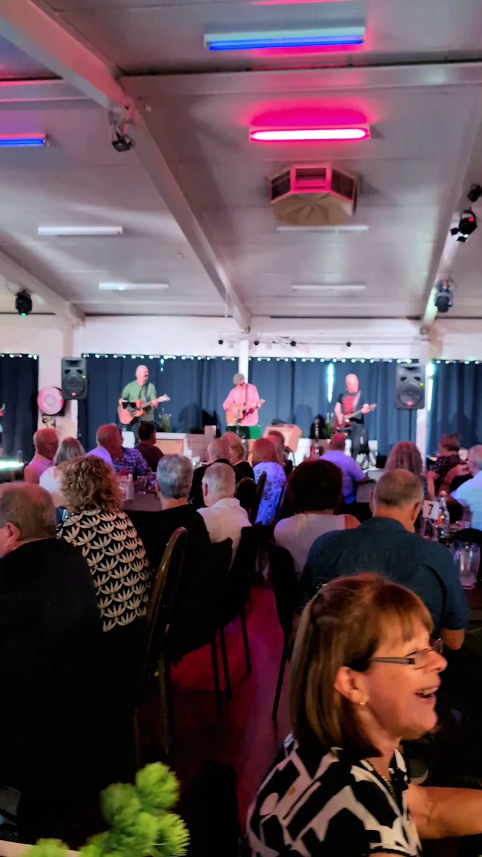 Vibe, Glenroy Star Restaurant