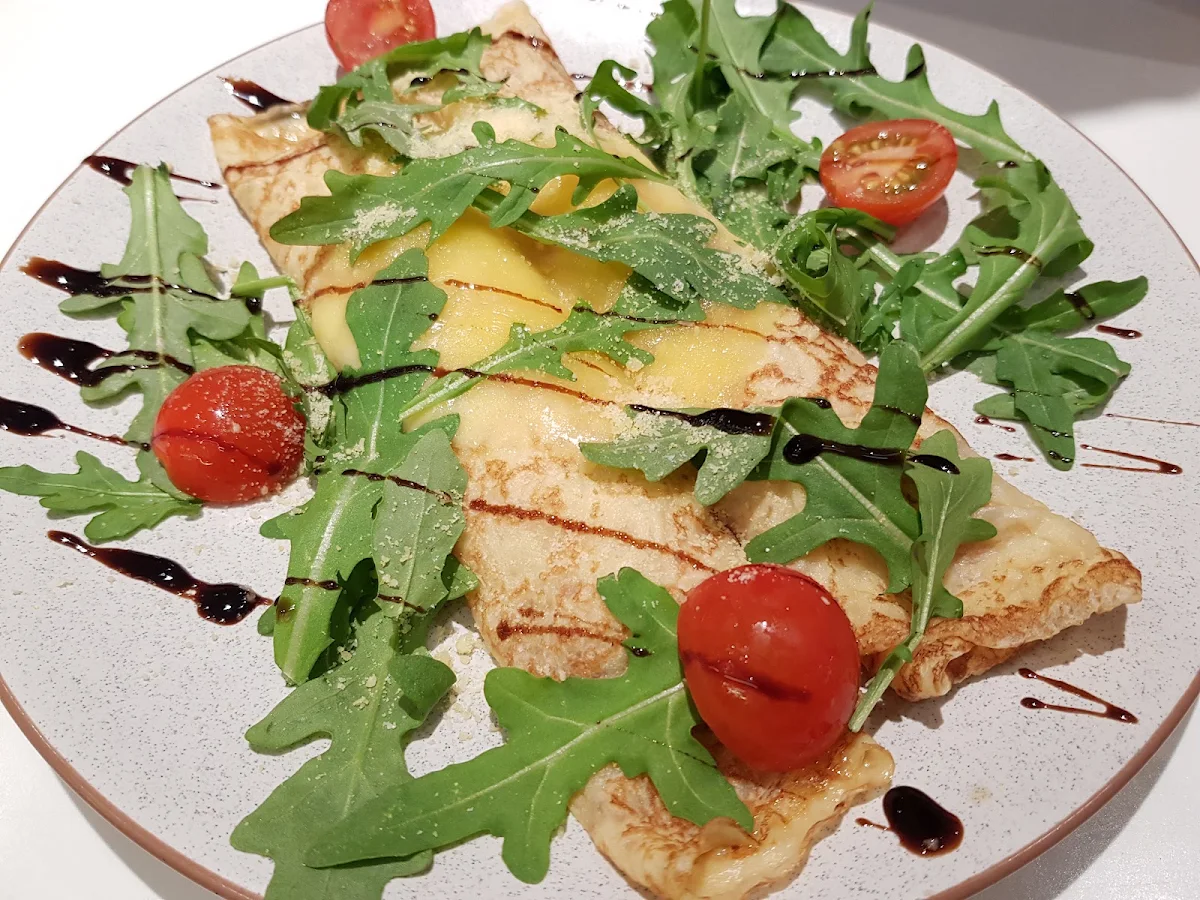 Food & drink, Philos Cafe