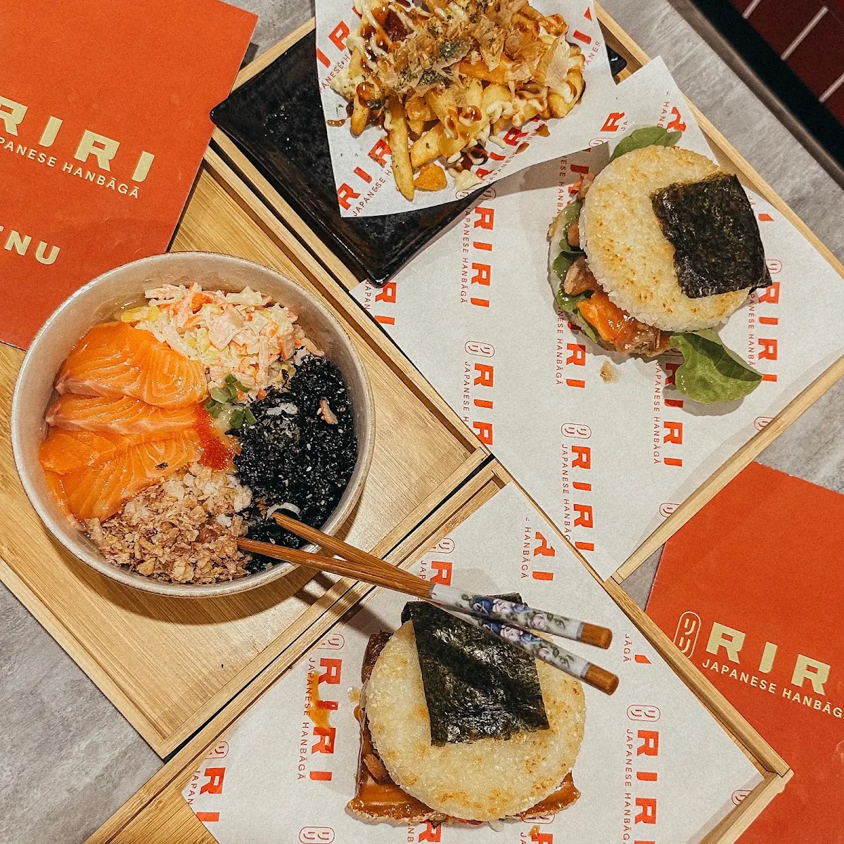Menu, Ri Ri Japanese Hanbāgā
