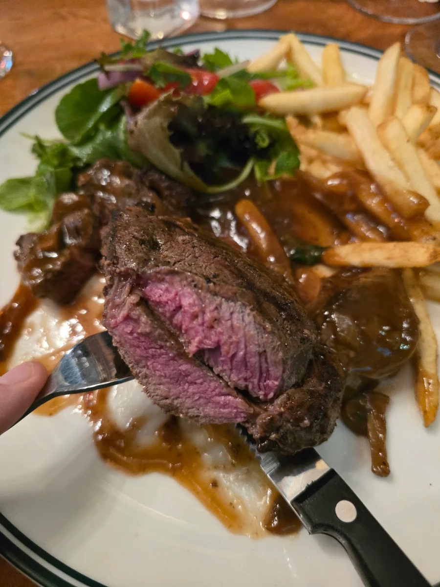 Food & drink, Albion Hotel