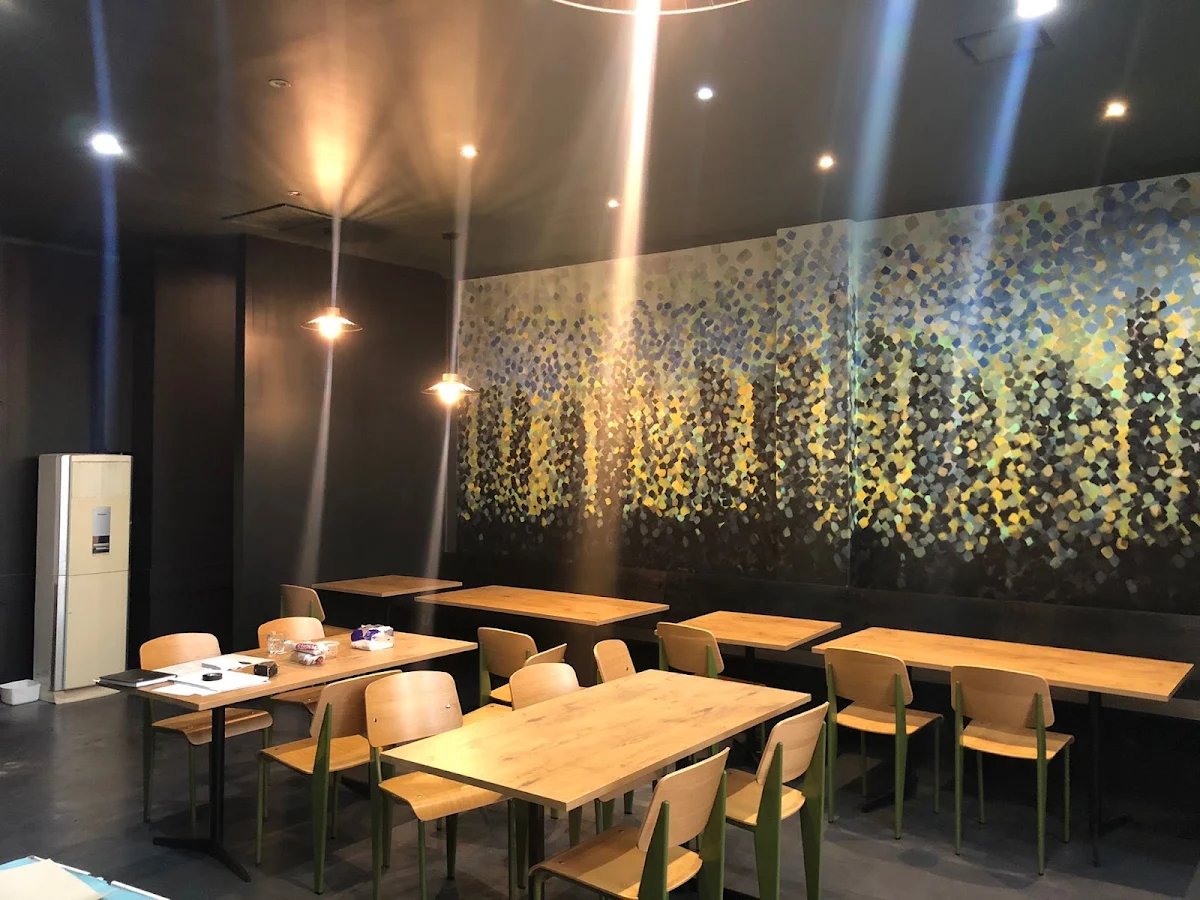 Vibe, BLACK SALT KITCHEN