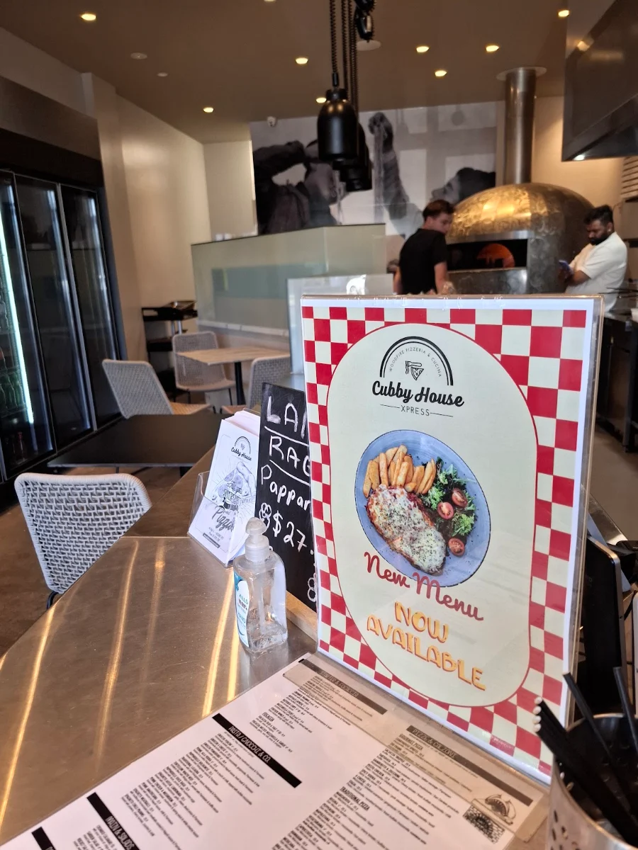 Menu, Cubby House Xpress
