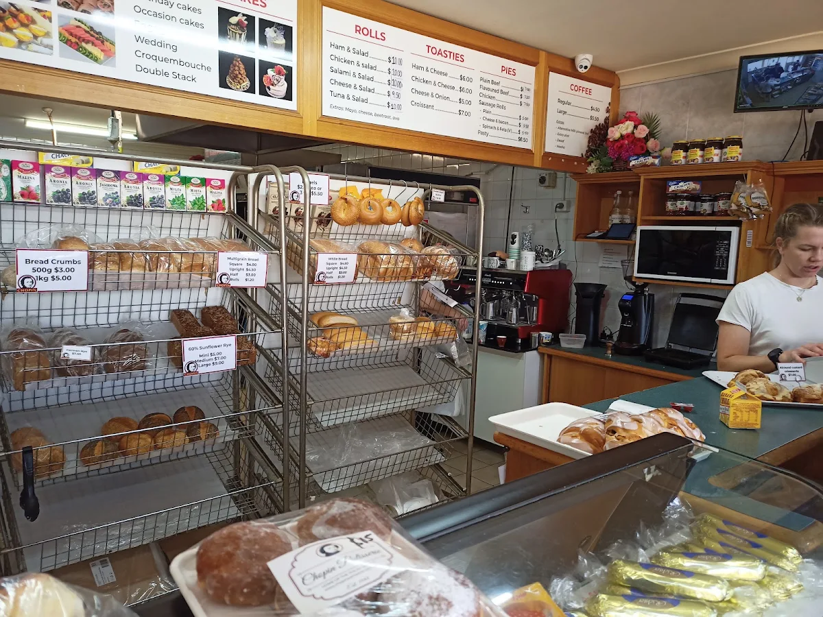 Vibe, Chopin Patisserie