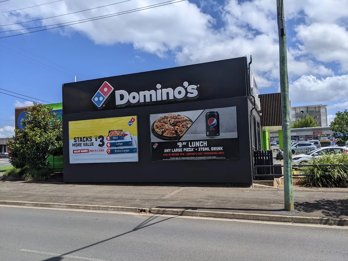 Menu, Domino's Pizza East Toowoomba
