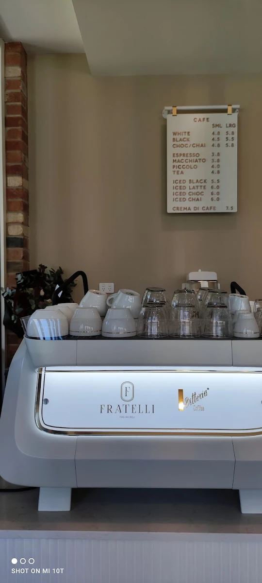 Menu, Fratelli Italian Deli