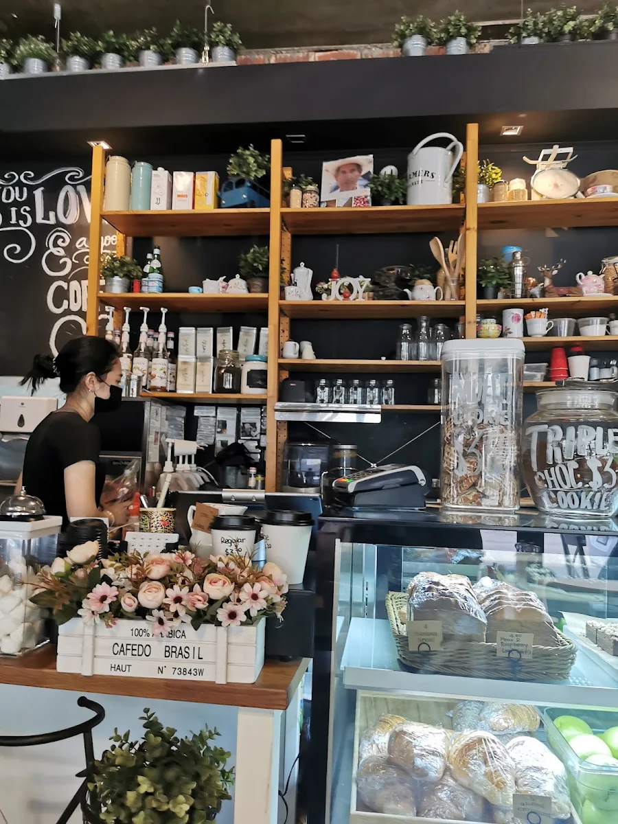 Vibe, Paper Plane Cafe Parramatta