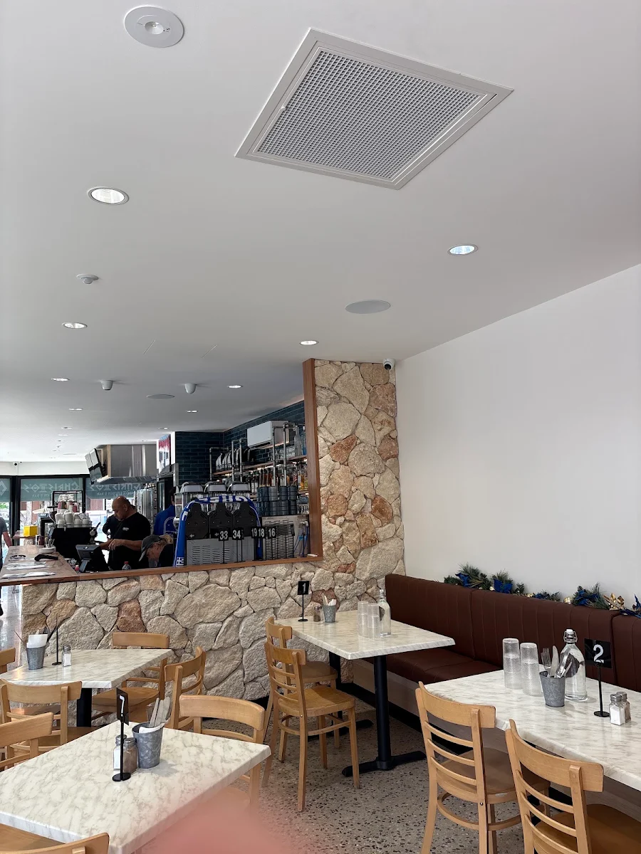 Vibe, Christo's Greek Kitchen
