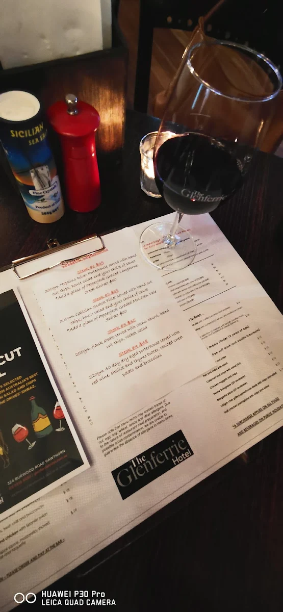 Menu, Glenferrie Hotel