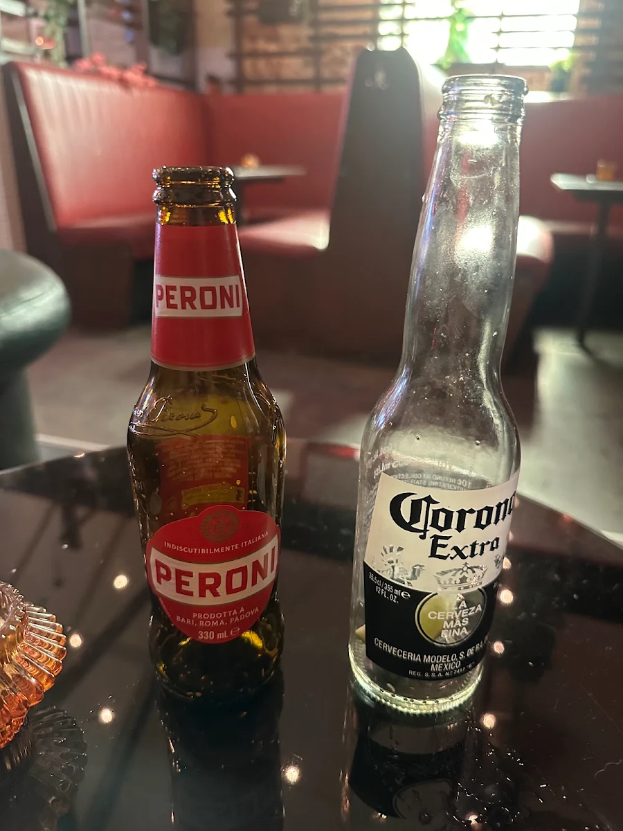 Food & drink, The Vic Bar