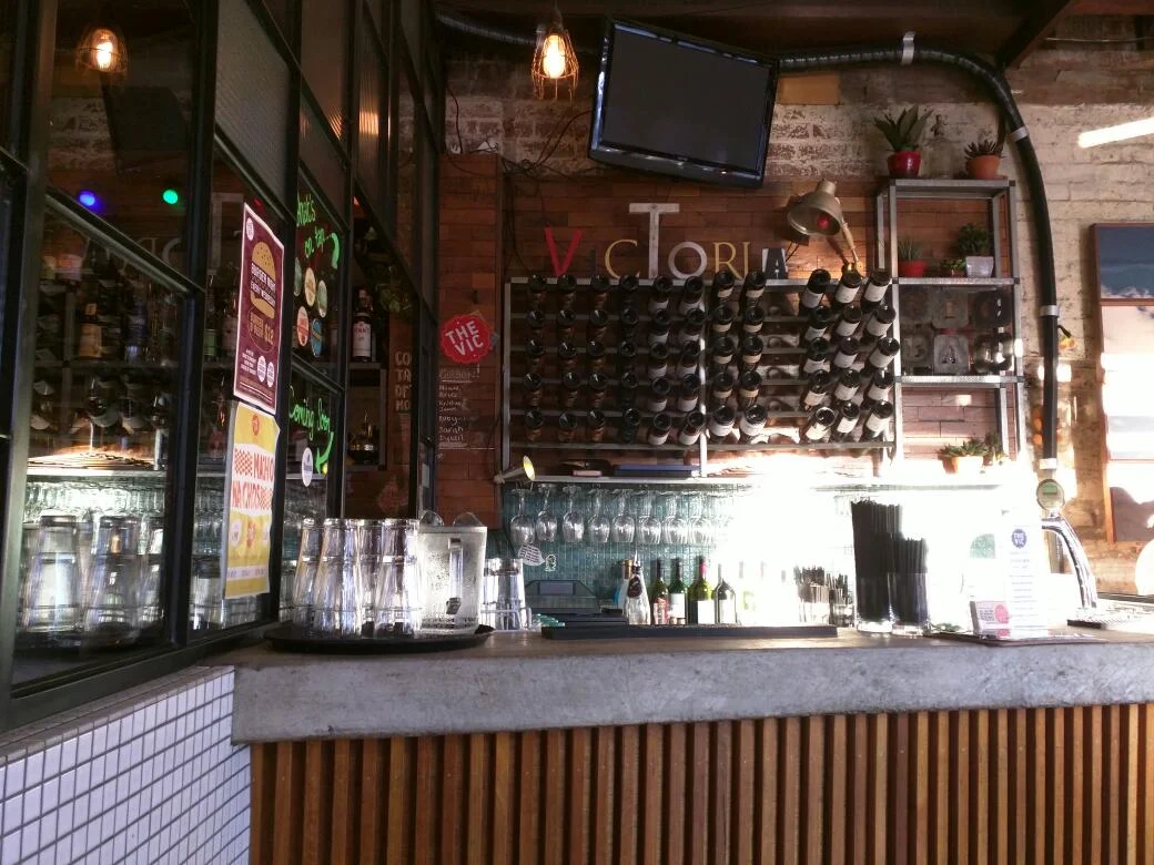 Vibe, The Vic Bar