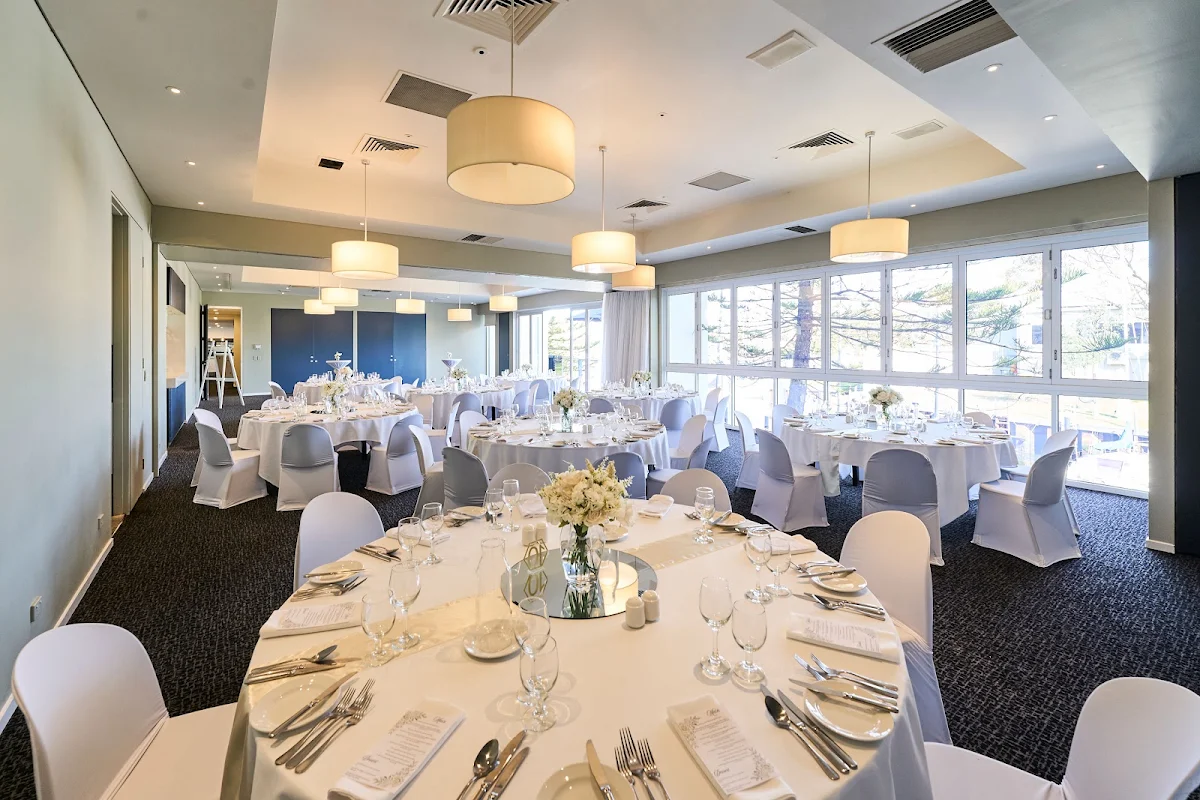 Vibe, The Bridge Hotel Mordialloc