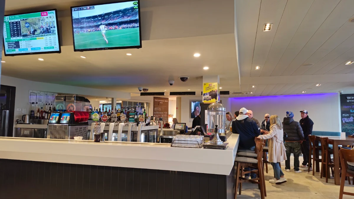 Vibe, The Bridge Hotel Mordialloc