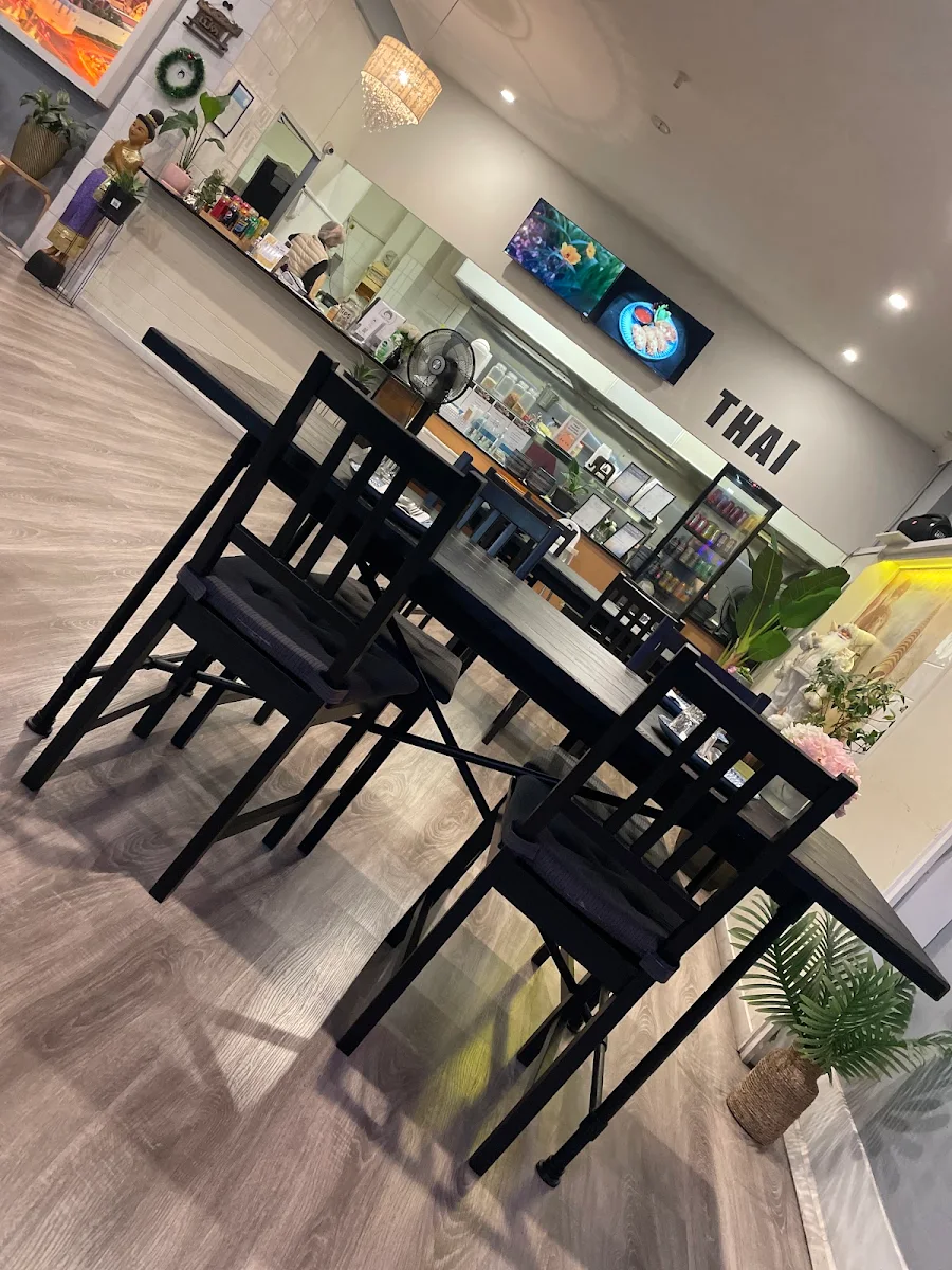 Vibe, Anda Thai Restaurant