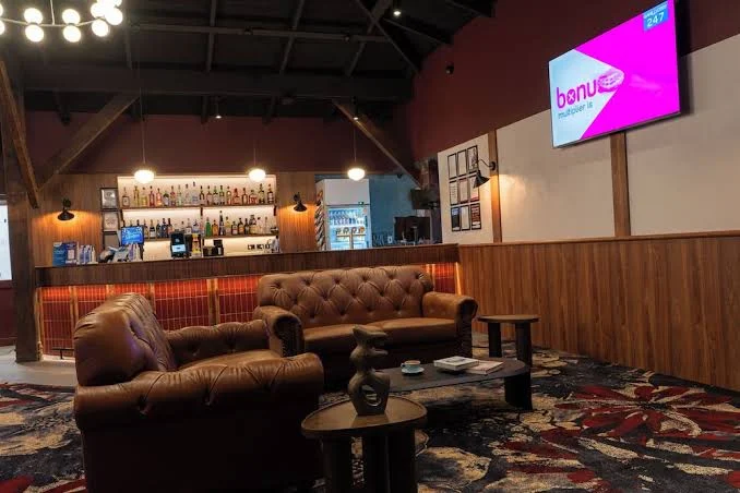 Vibe, The Royal Mail Hotel