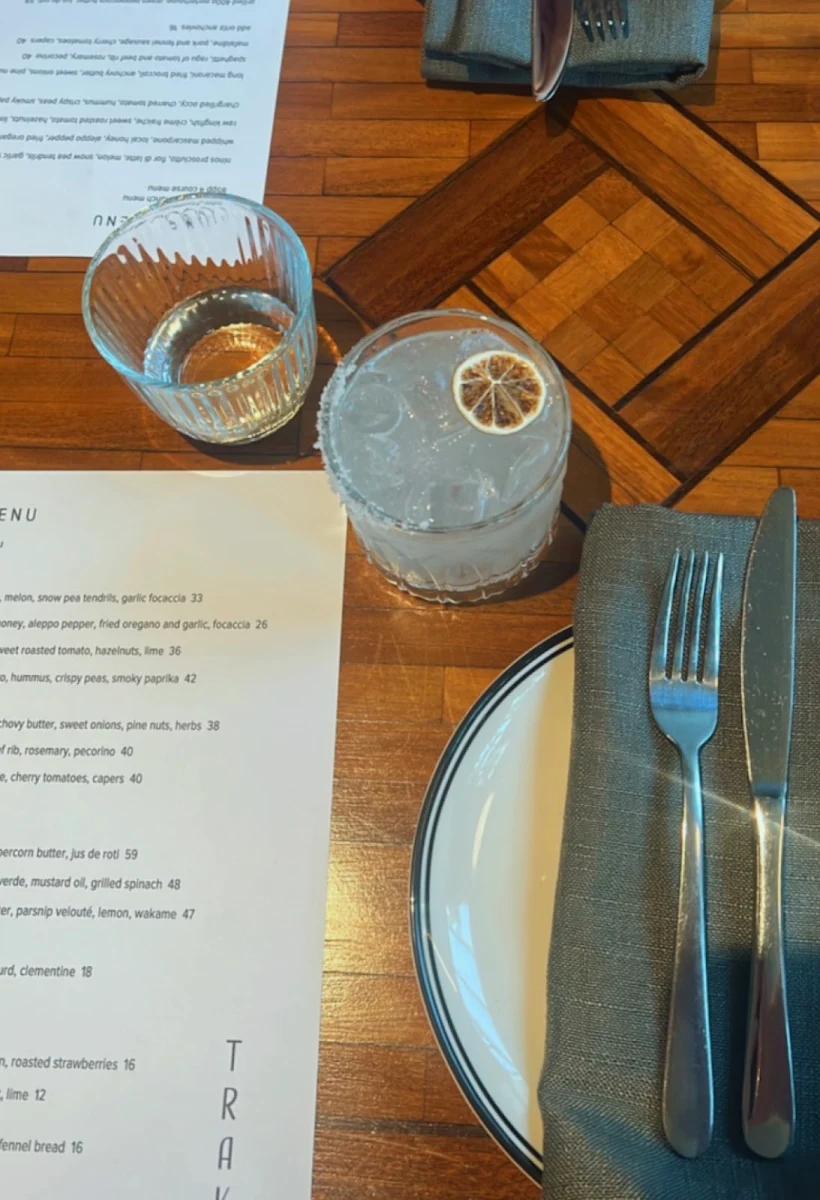 Menu, Trak Restaurant