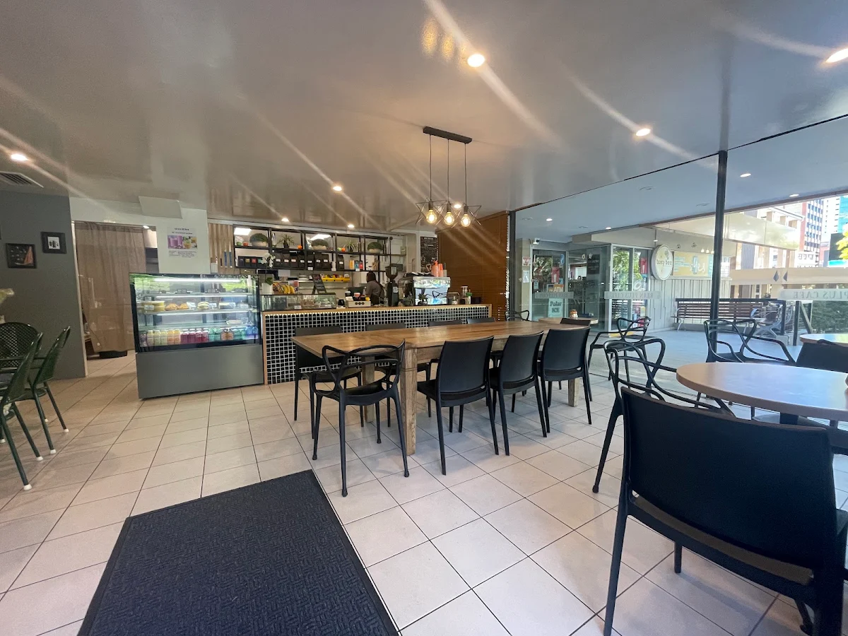 Vibe, Bean Plus Cafe