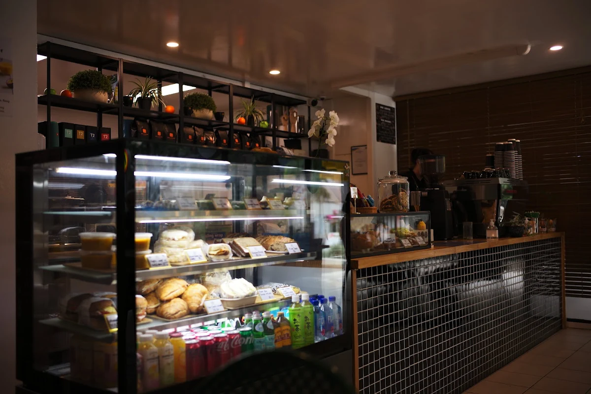 Vibe, Bean Plus Cafe