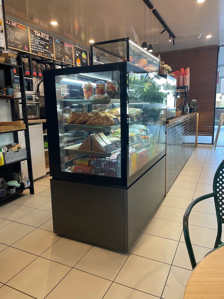 Vibe, Bean Plus Cafe