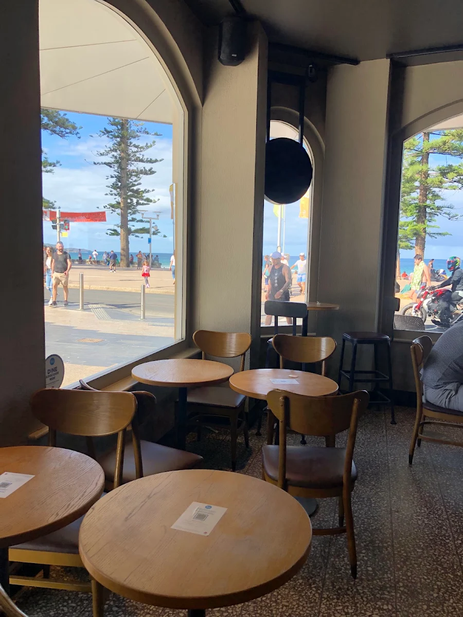 Vibe, Starbucks Manly