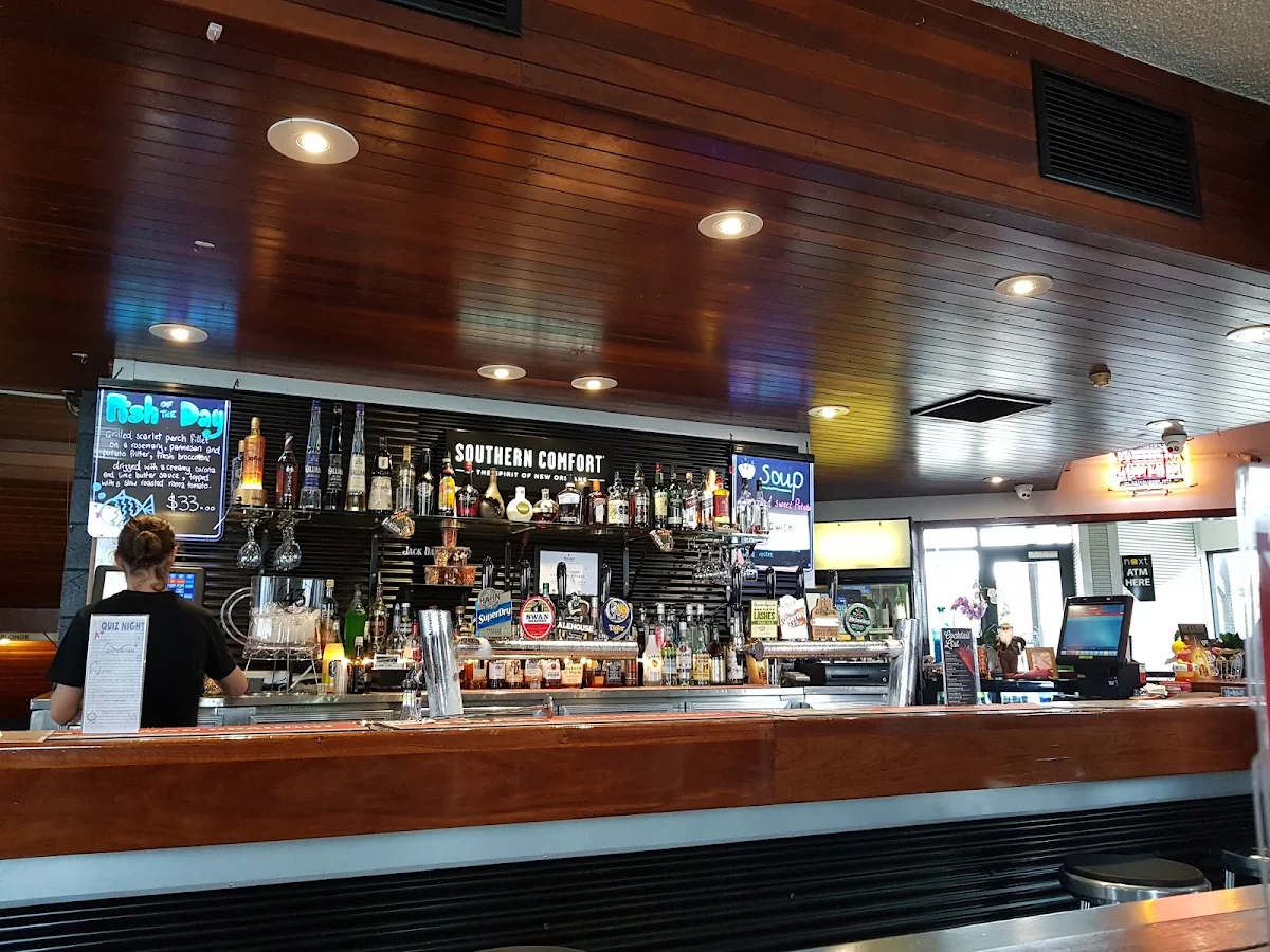 Vibe, Tavern At The Rocks