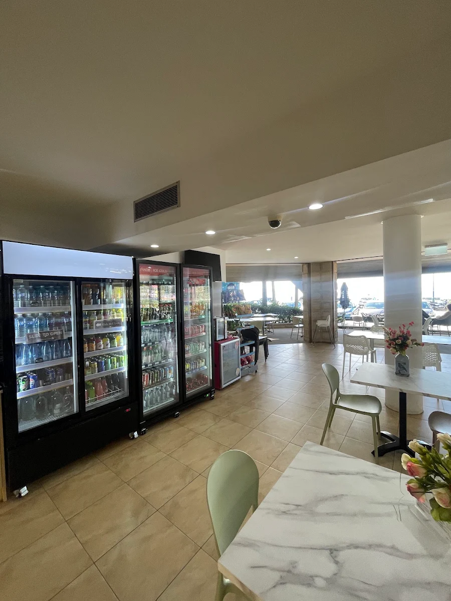 Vibe, Palm Beach Cafe & Restaurant