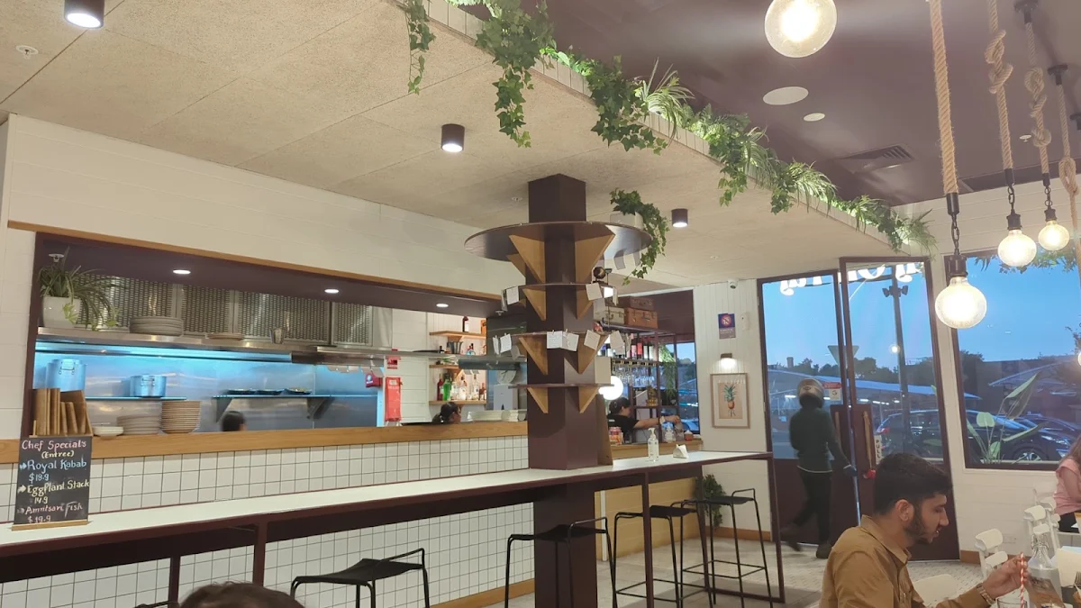 Vibe, Raj On Taj Port Adelaide Plaza