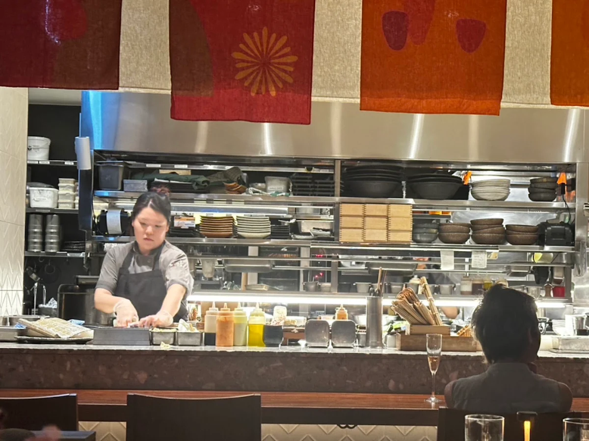 Vibe, Toko Restaurant