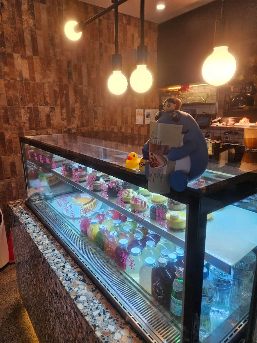 Vibe, Leaf Cafe & Co Rhodes