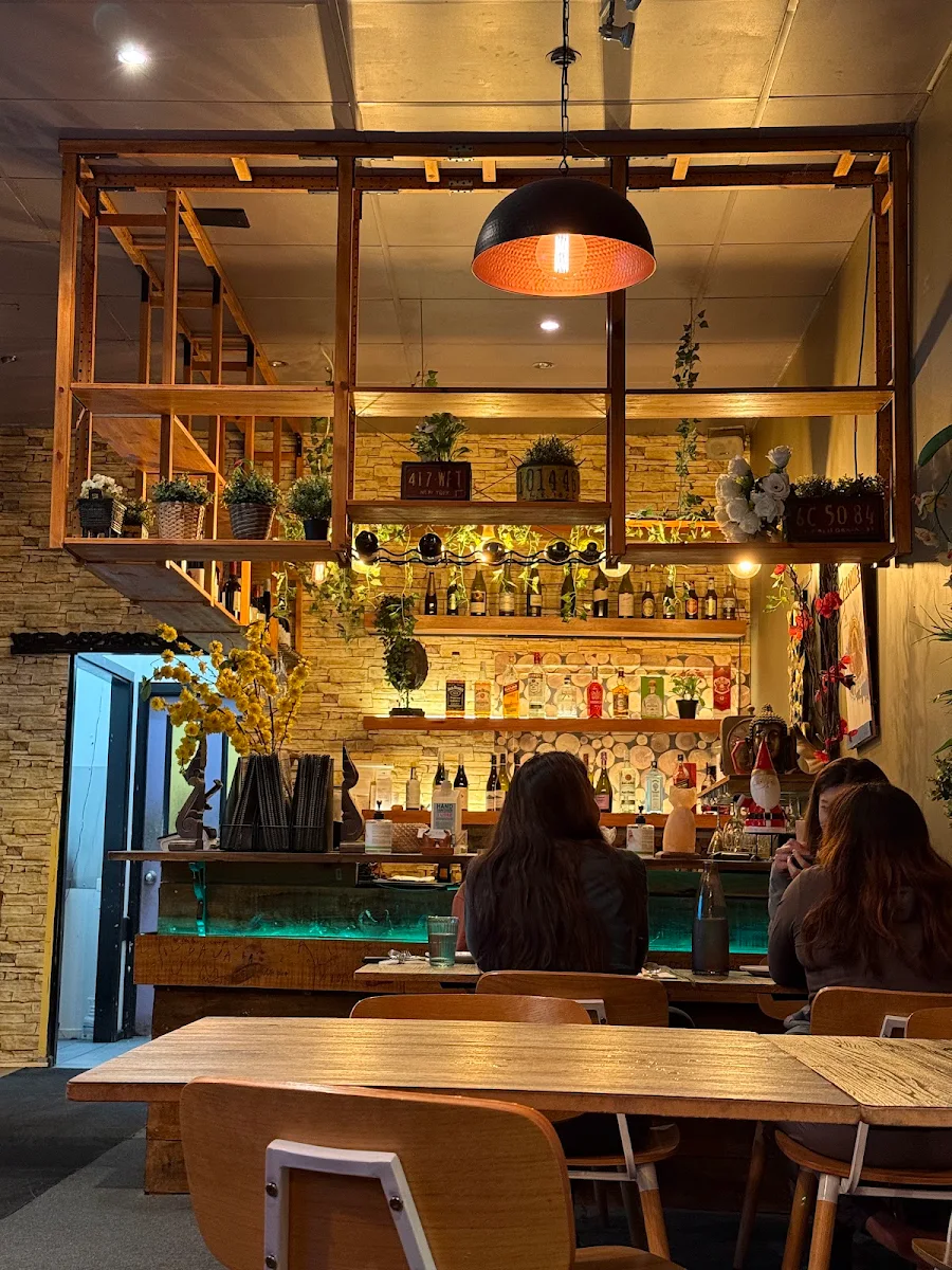 Vibe, A Taste of Siam Restaurant