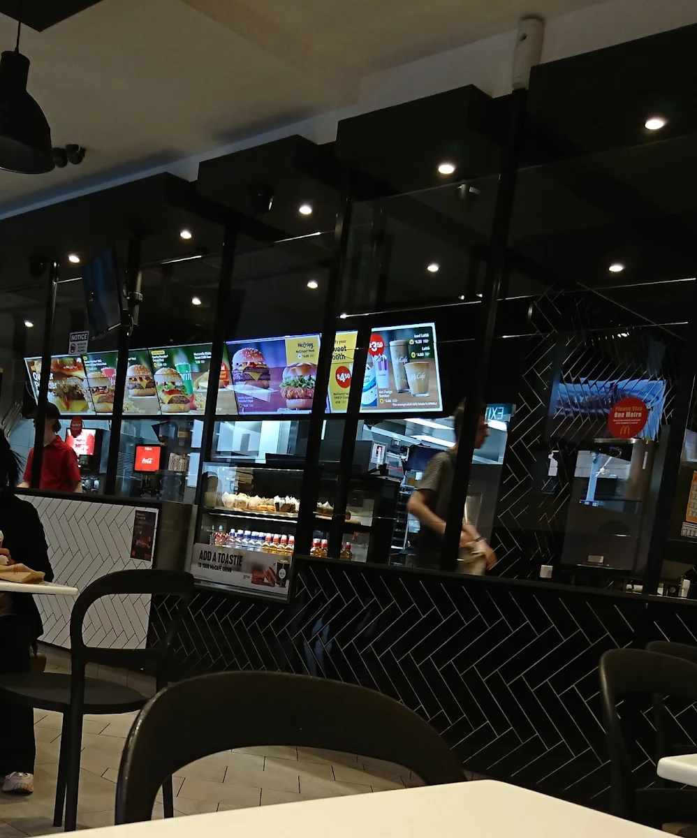 Vibe, McDonald's Hindley Street