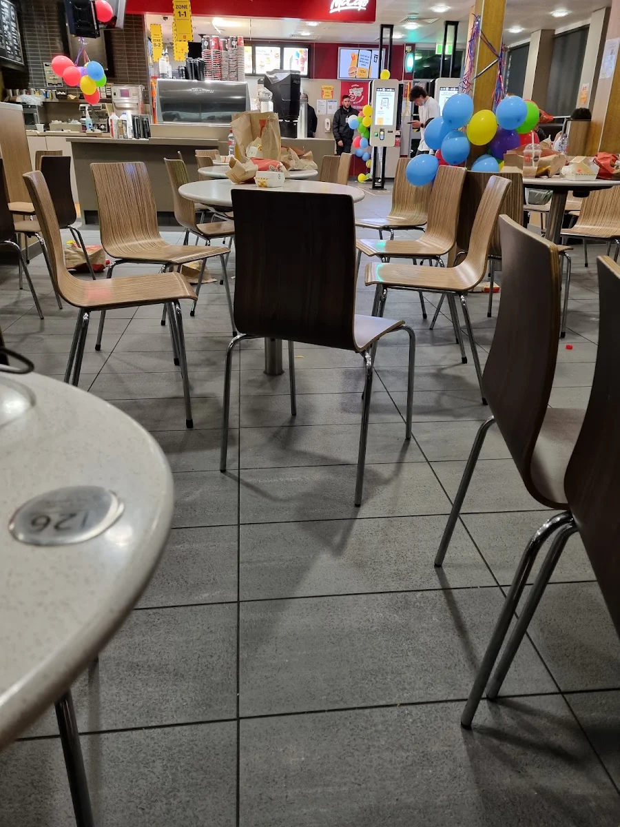 Vibe, McDonald's Hindley Street