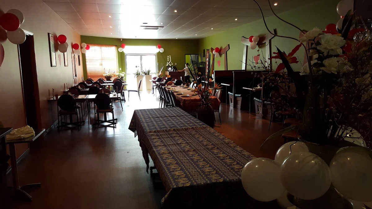 Vibe, Mariam's Thai Restaurant