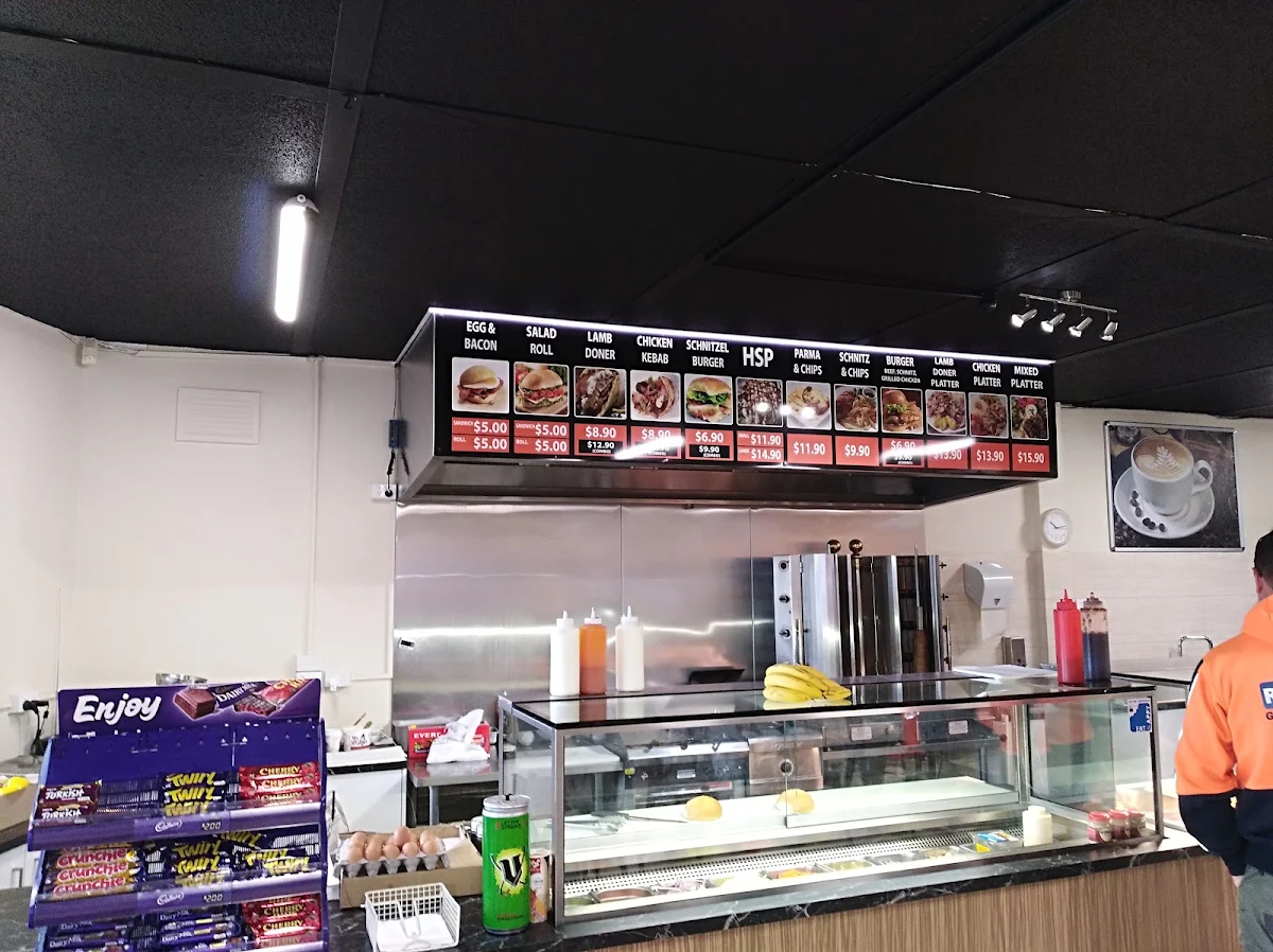 Vibe, Micks Takeaway