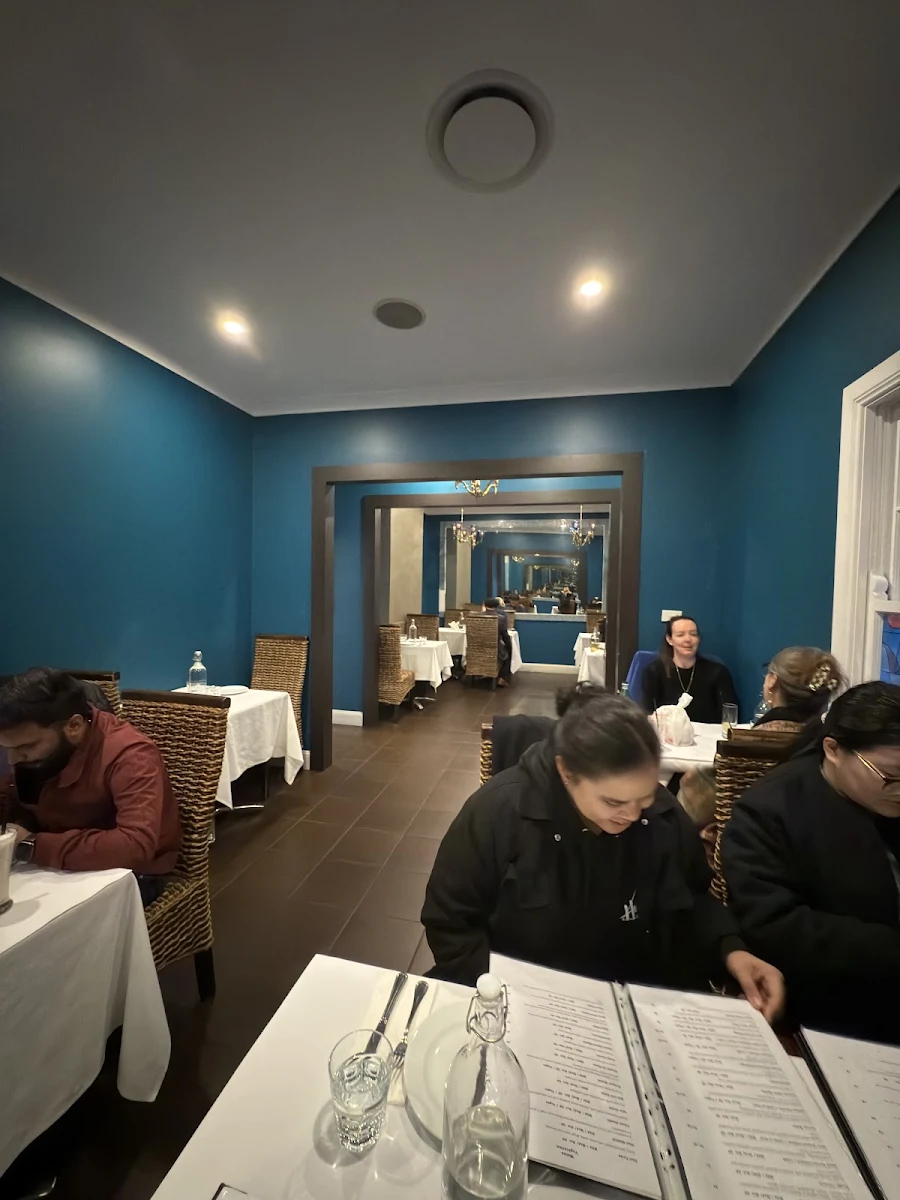 Vibe, Ginger Indian Restaurant