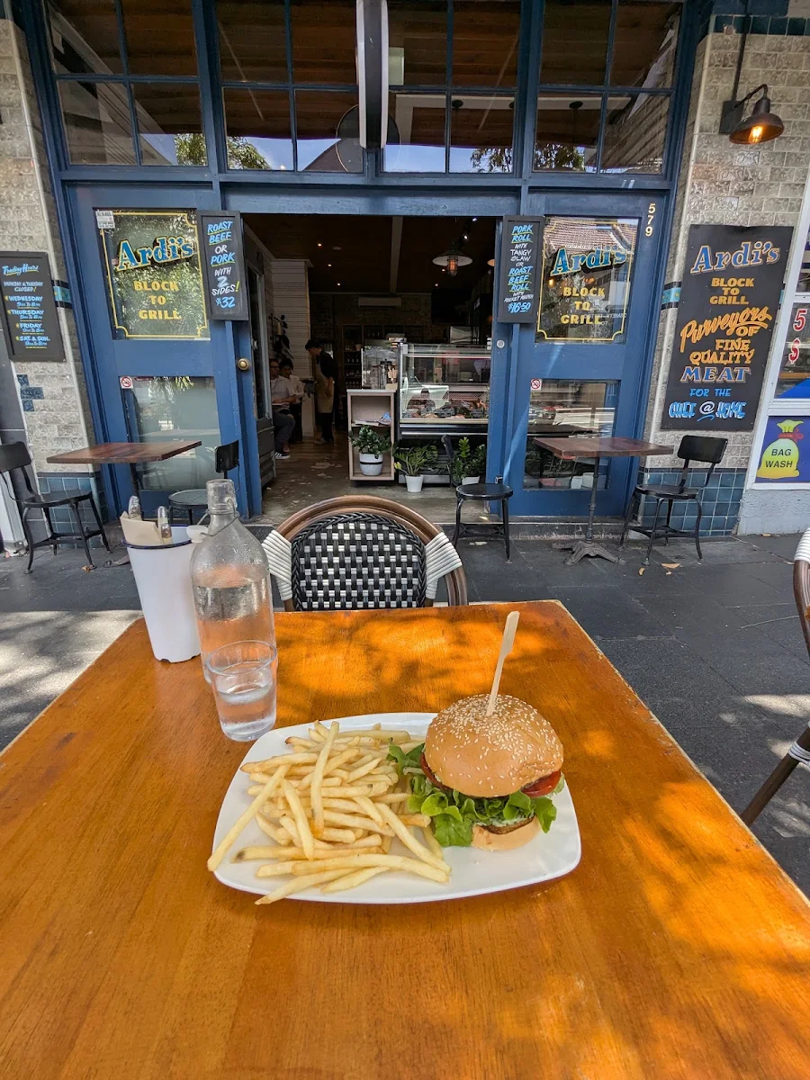 Food & drink, Ardi’s Block to Grill