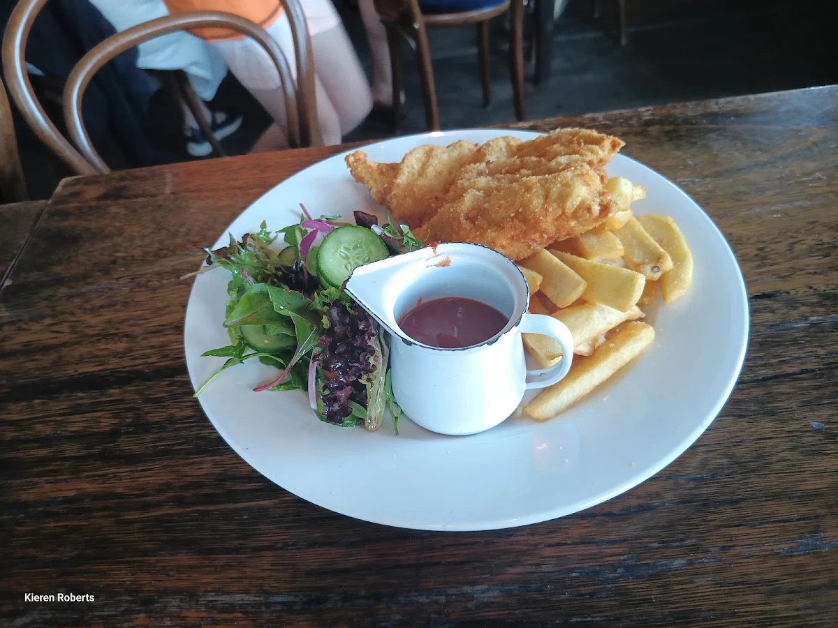 Food & drink, Braidwood Hotel