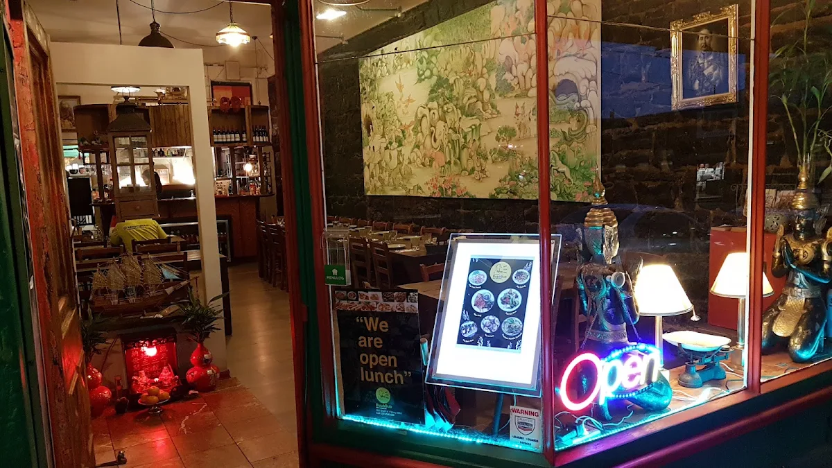 Vibe, Buubbub Restaurant