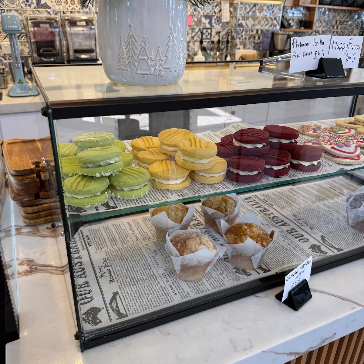 Vibe, THE 2 MEN CAFE - GEELONG