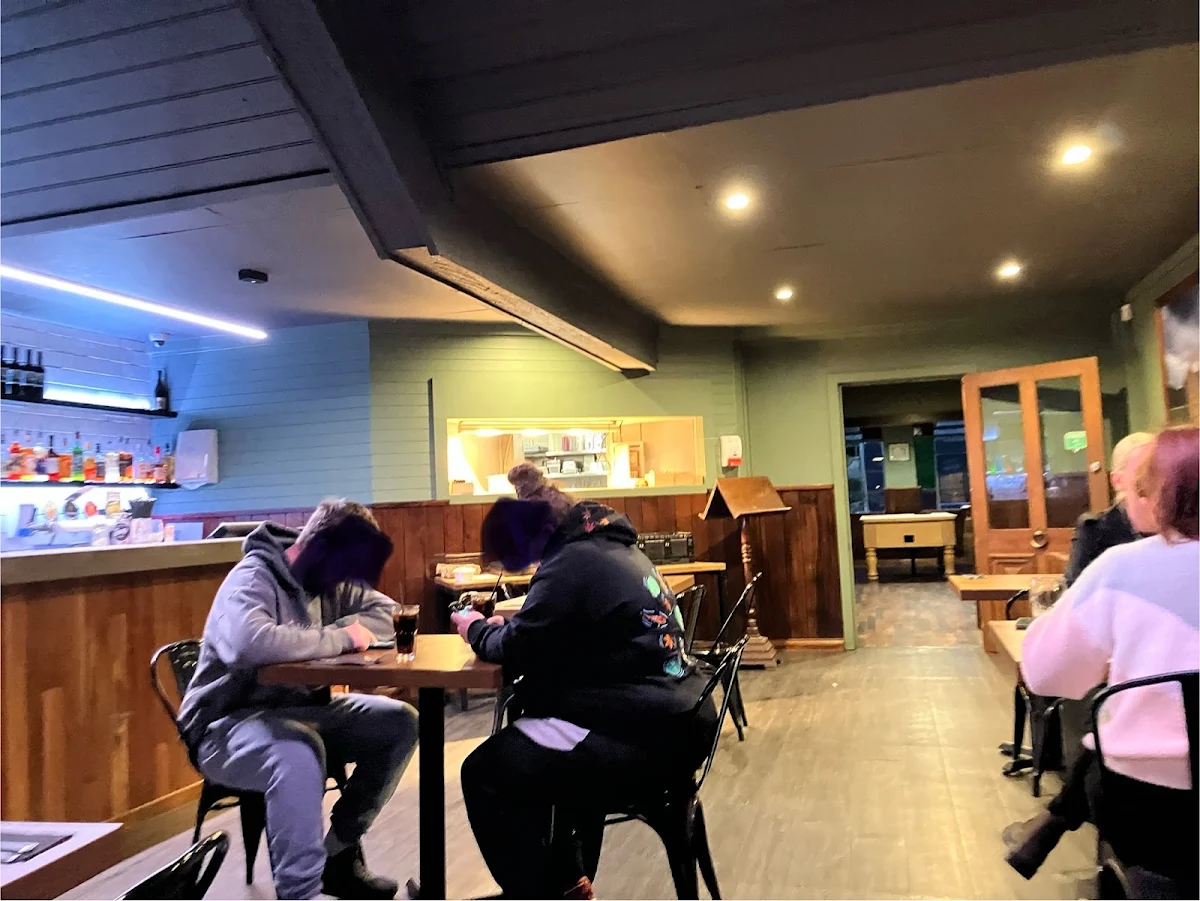 Vibe, The Irish, Launceston