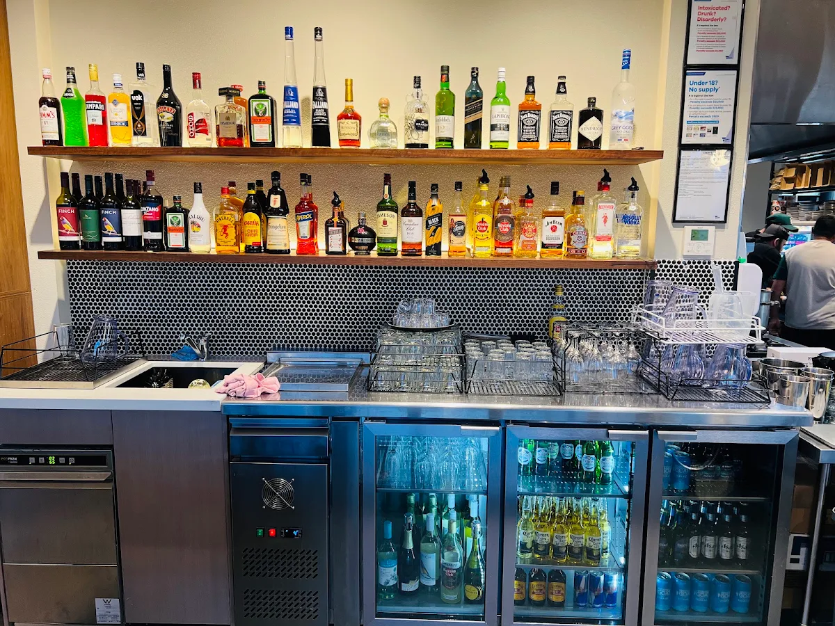 Vibe, The Local Eatery Cafe, Bar & Restaurant