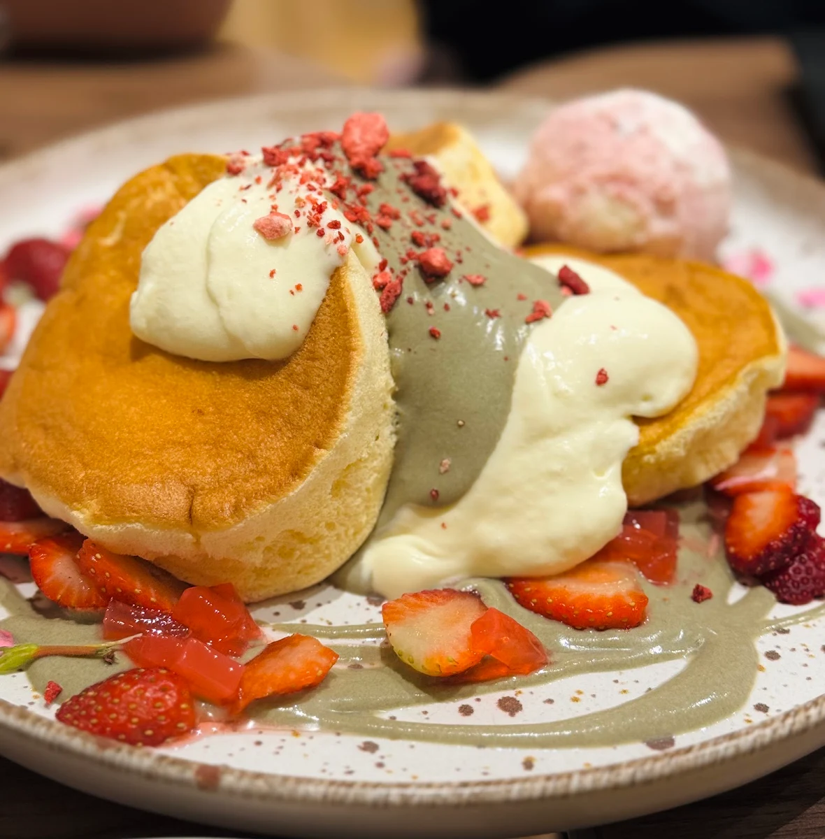 Food & drink, Astonish Café & Dessert