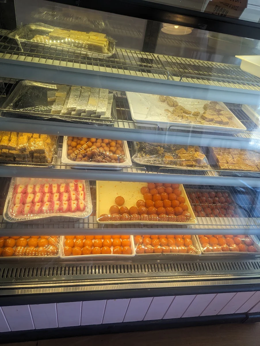Vibe, Nagra Sweets & Snacks