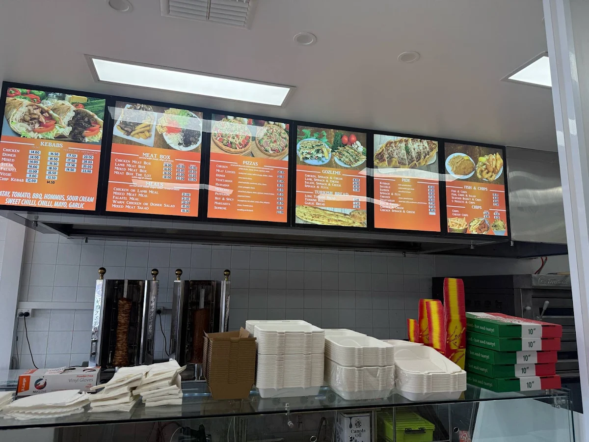 Menu, Noor's kebab and pizza house